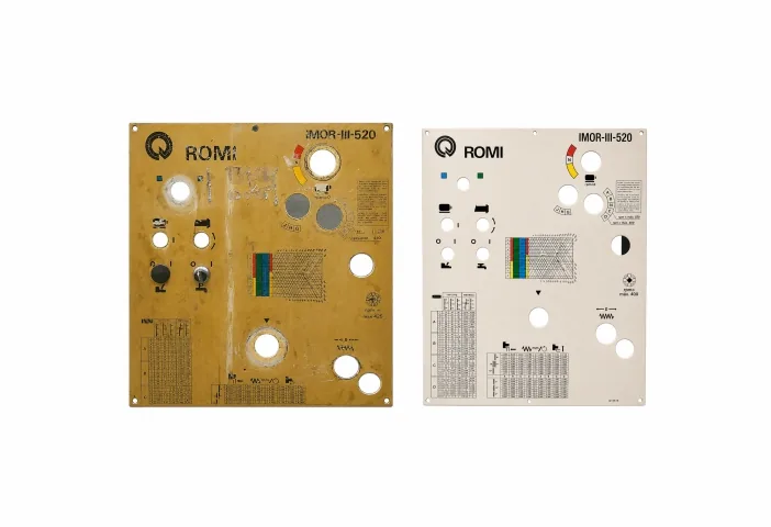 Painel industrial restaurado